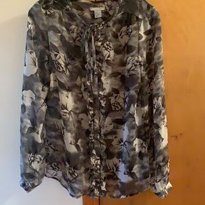 Long sleeve floral blouse